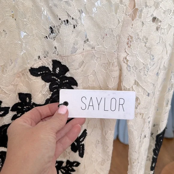 Saylor Ivory lace with Black Appliqué Romper, S - Picture 6 of 8